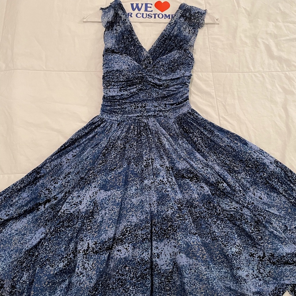 Short dress